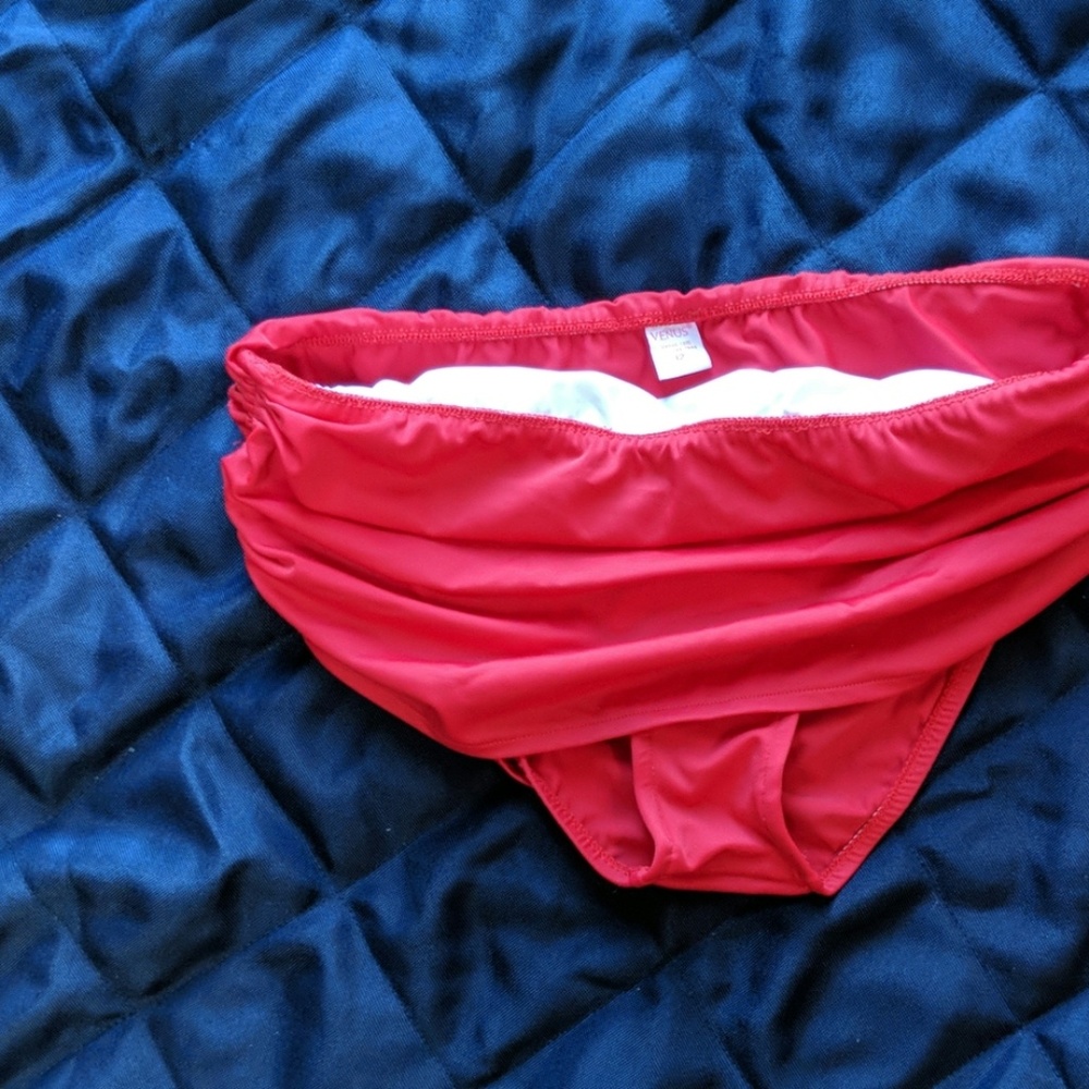 Bikini bottom